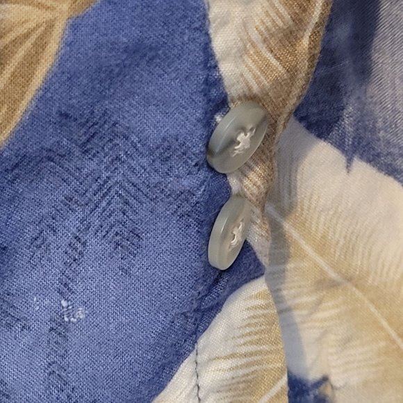 Vintage Blue Pierre Cardin Rayon Hawaiian Shirt Made Korea Size Large - Picture 3 of 6